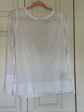 GAP White Long Sleeve Tee